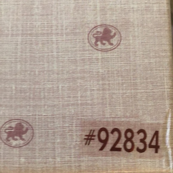 “Camellia” A porcelain bride doll from Ashton-Drake Galleries, by Bill Hanson. - Picture 8 of 8